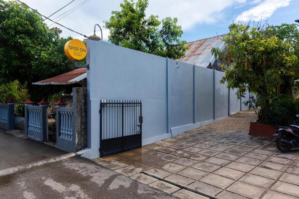 Spot On 2063 Bethania Residence Kupang  Ngoại thất bức ảnh