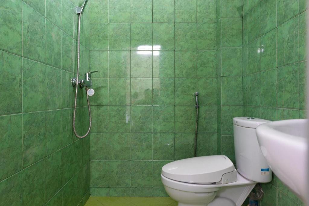 Spot On 2063 Bethania Residence Kupang  Ngoại thất bức ảnh