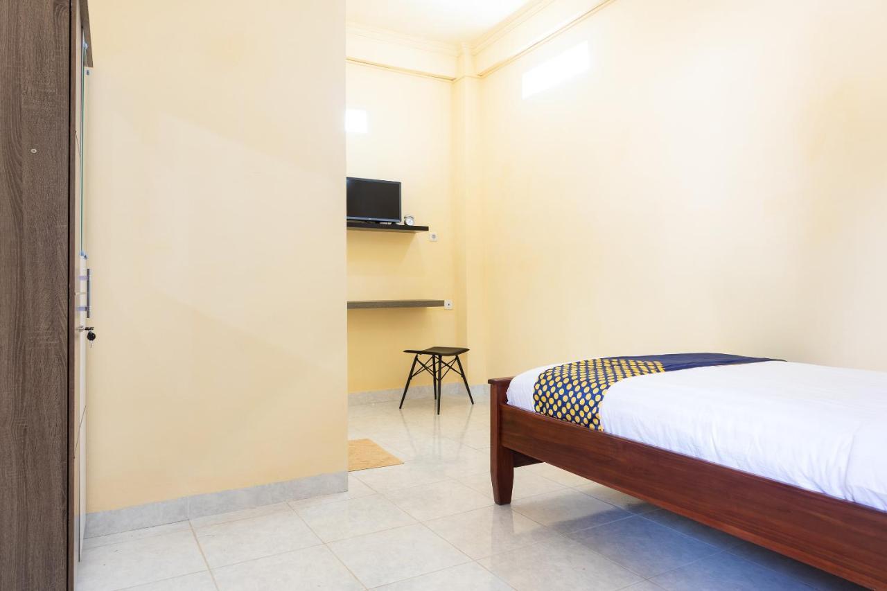 Spot On 2063 Bethania Residence Kupang  Ngoại thất bức ảnh